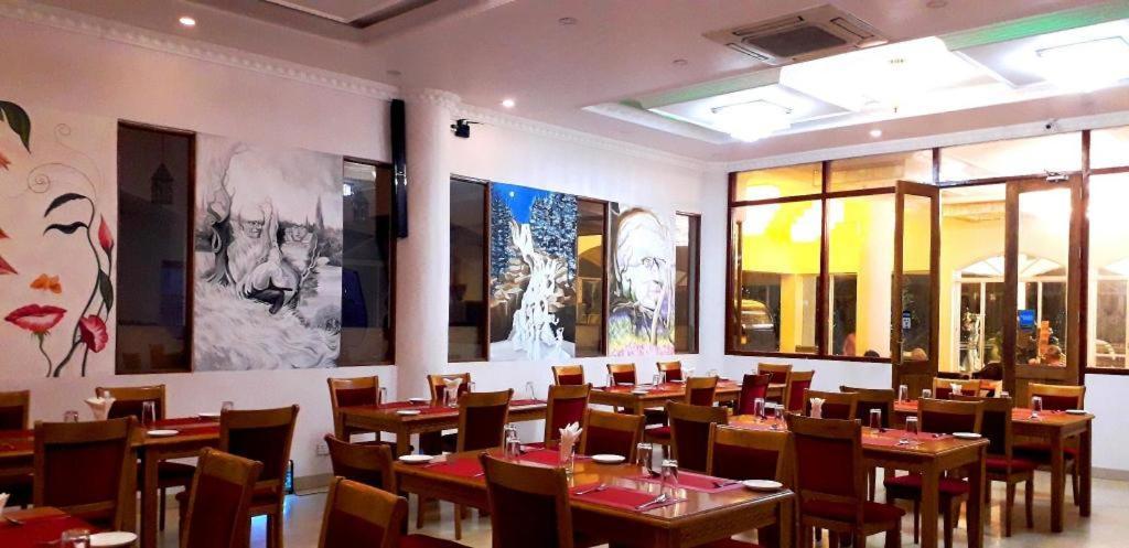 Tilko City Hotel Dżafna Zewnętrze zdjęcie