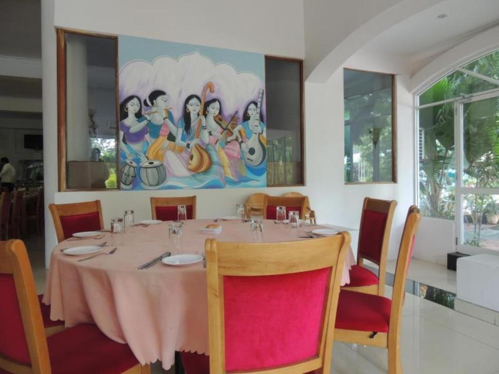 Tilko City Hotel Dżafna Zewnętrze zdjęcie